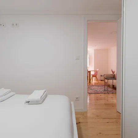 Apartment Cozy Bohemian Flat- Berry Lisbon