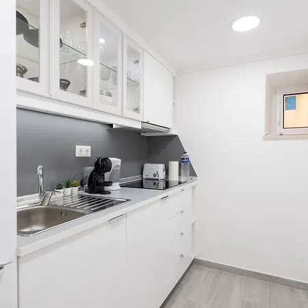 Апартаменти Cozy Bohemian Flat- Berry Лісабон